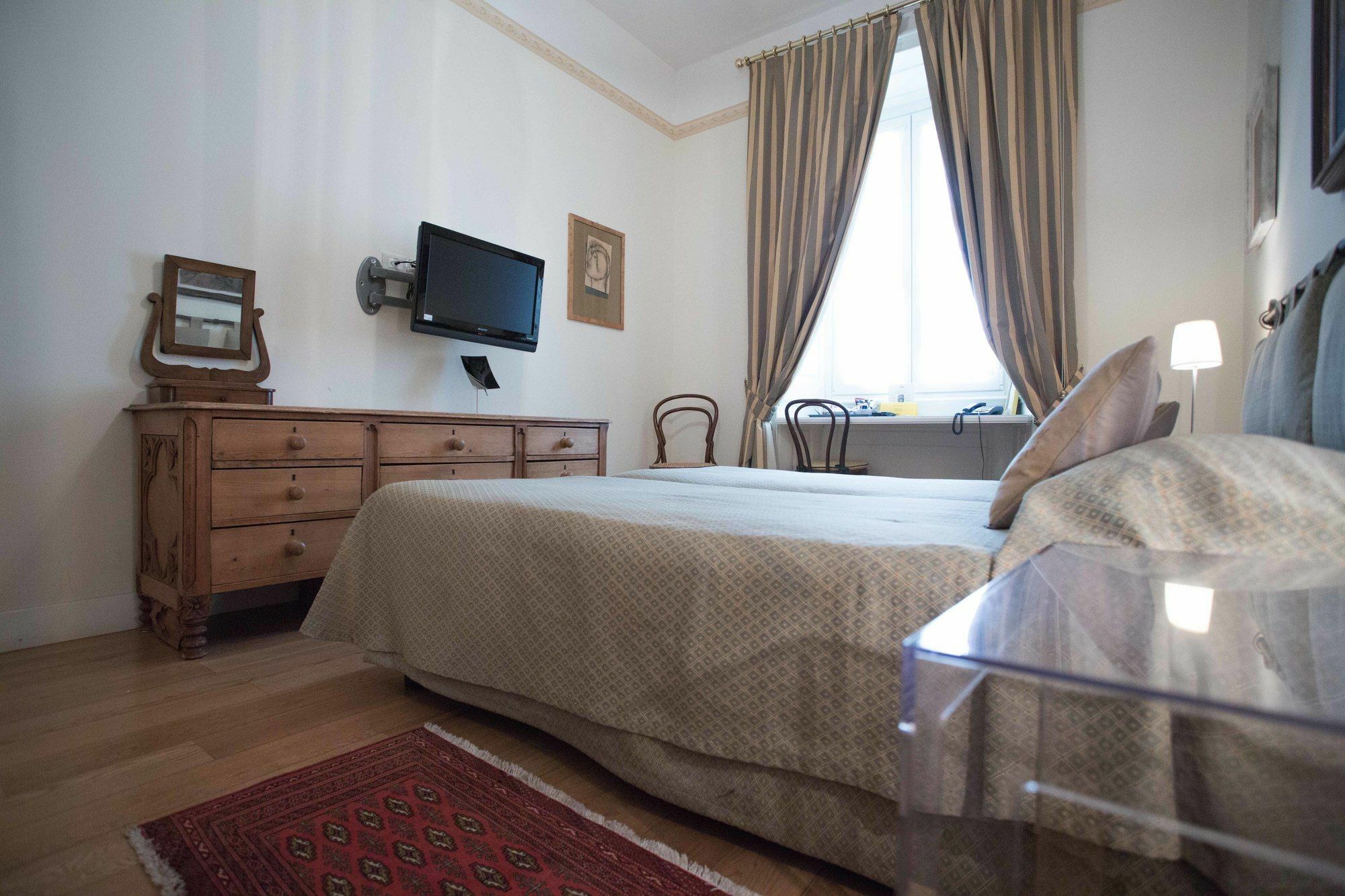 Residenza Le 6 A Hotel Trieste Exterior photo